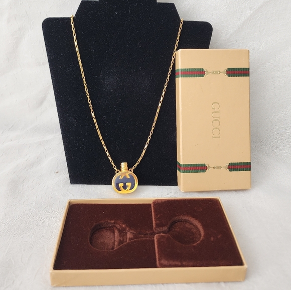 Auth Gucci GG Interlocking Bottle Pendant Necklaces - Picture 2 of 9